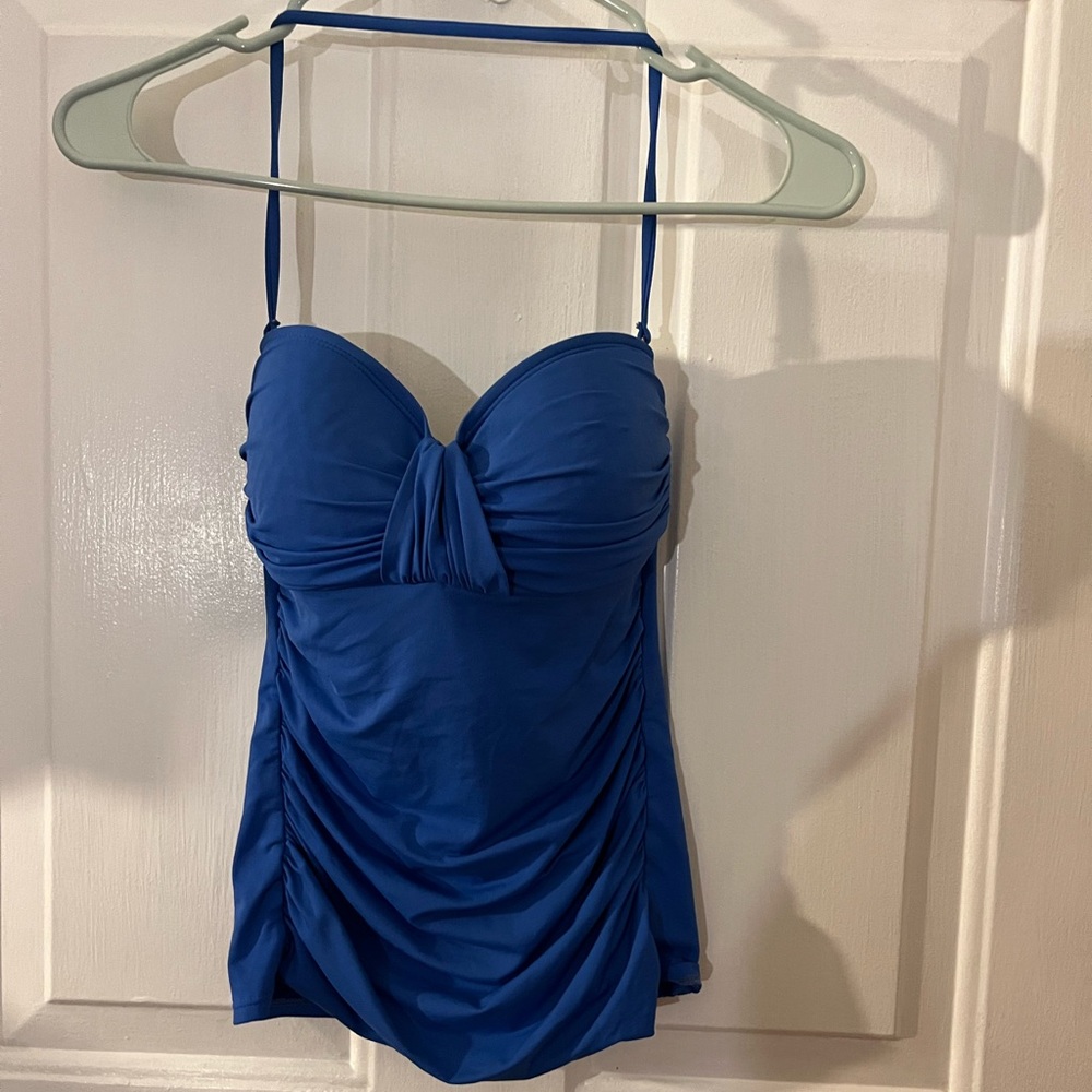 LA BLANCA women's blue Halter Tankini  Size 4
